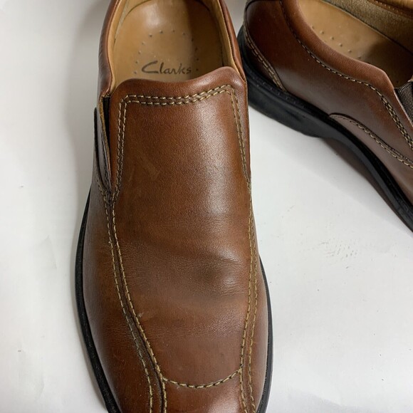 Clarks Mens Loafers Shoes Brown Leather Bicycle Toe Slip-On 8M - Picture 2 of 8